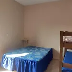 Kitnets E Apartamentos Azul Do Mar